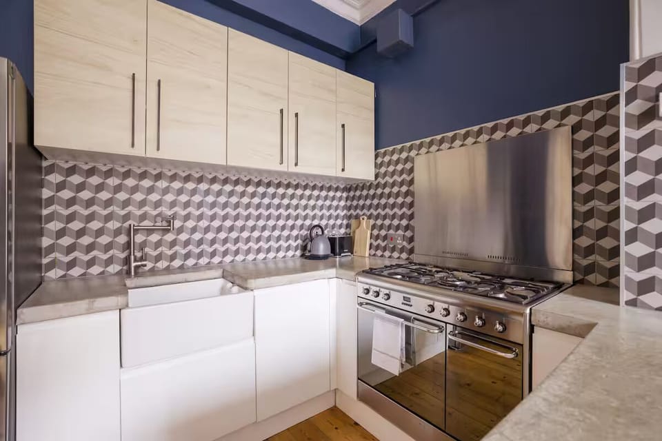 Family Apartment, City View | Private kitchen | Coffee/tea maker, electric kettle, toaster