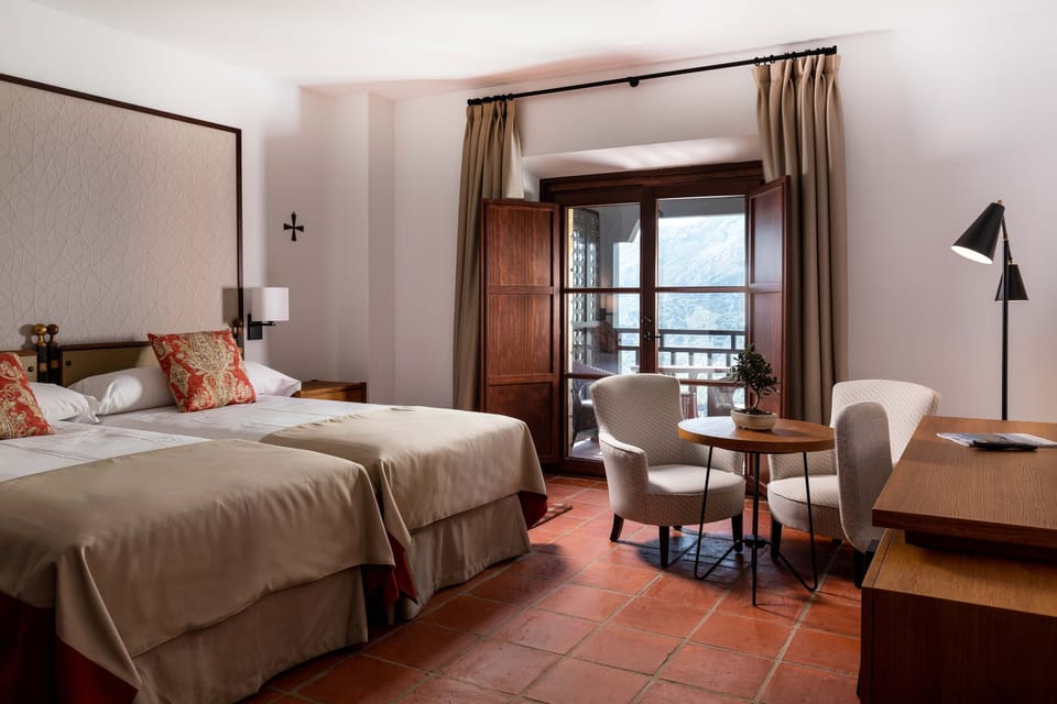 Superior Double or Twin Room | Premium bedding, minibar, in-room safe, desk