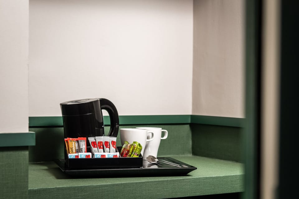 Minibar, in-room safe, desk, laptop workspace