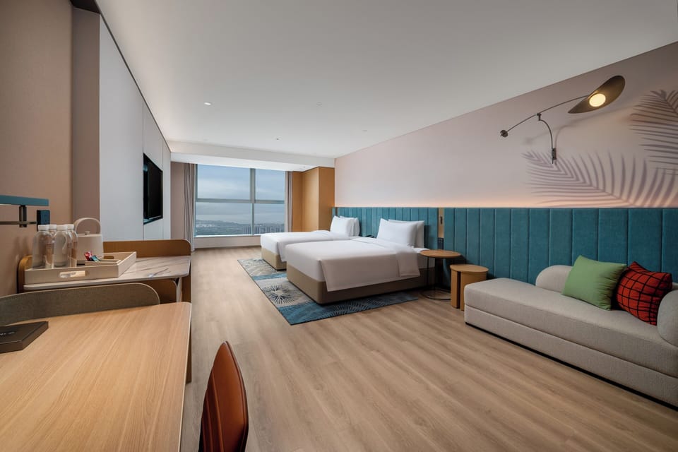 Deluxe Room, 2 Twin Beds | Premium bedding, down comforters, memory foam beds, minibar