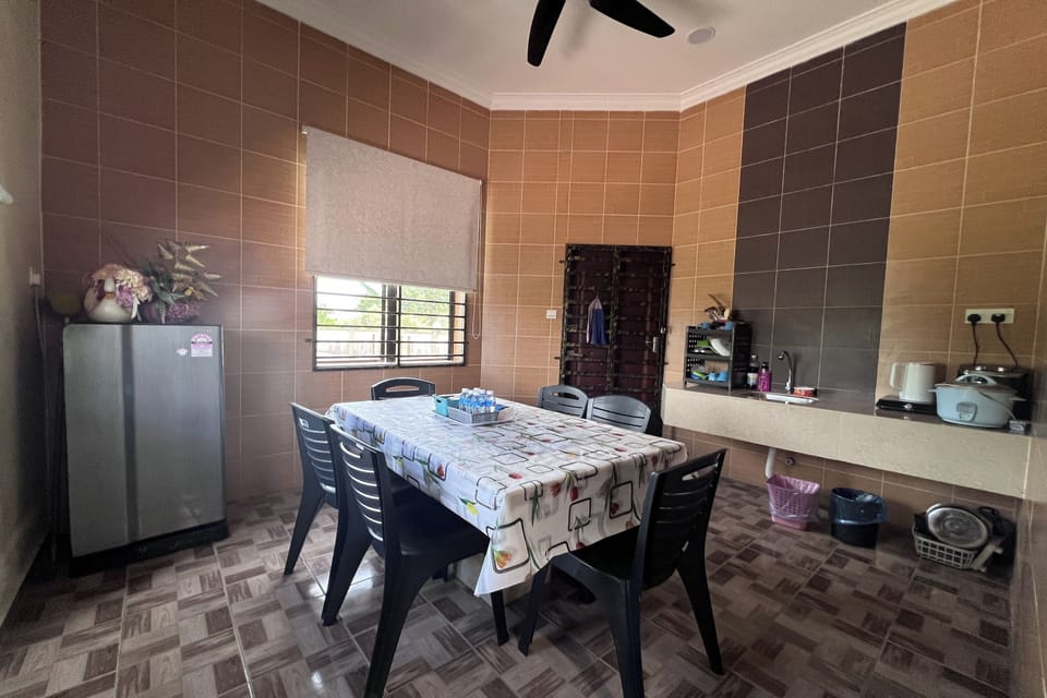 Shared kitchen facilities