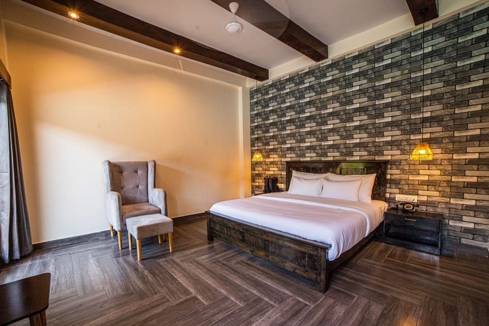 Deluxe Double Room | Free WiFi