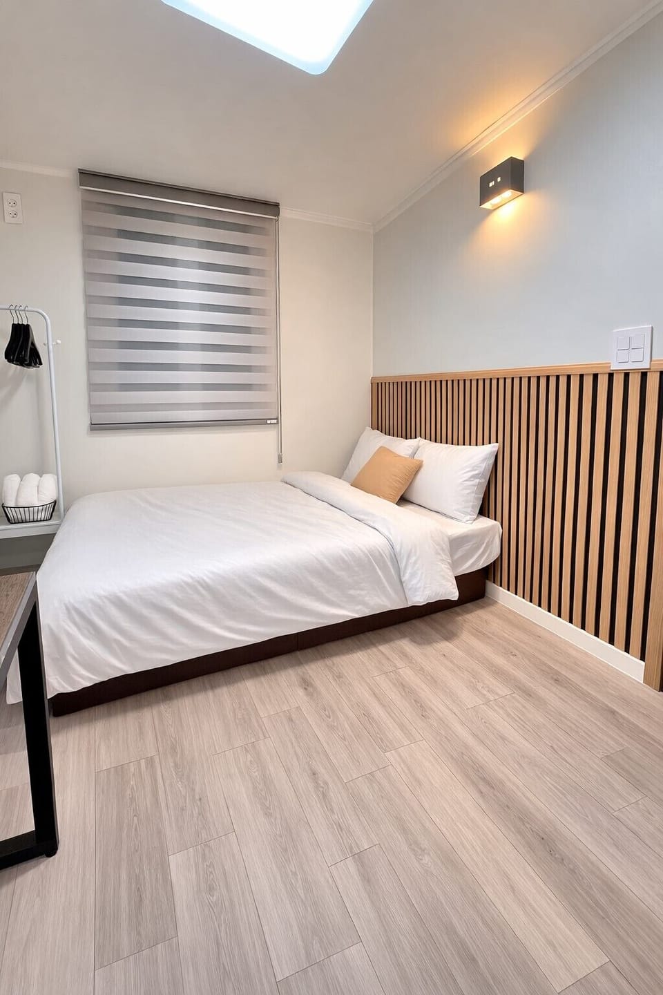 Standard Double Room | Desk, laptop workspace, free WiFi