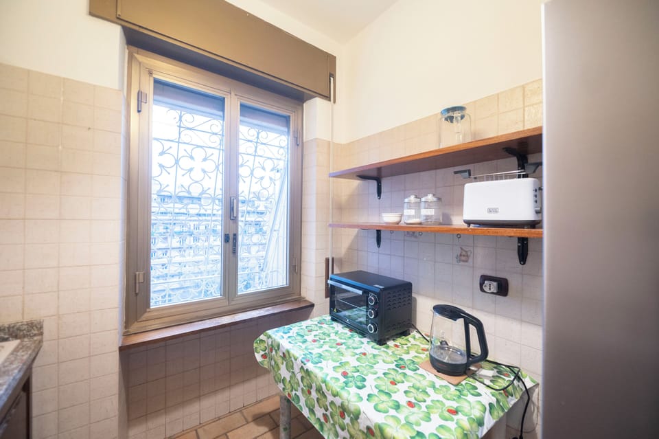 Basic Condo, City View | Private kitchen