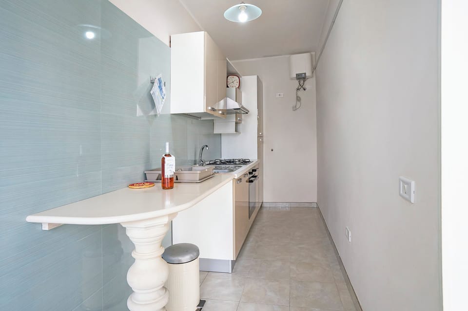 Family Apartment, 2 Bedrooms, Balcony (Riva Di Mare Apartment with Balcony) | Private kitchen