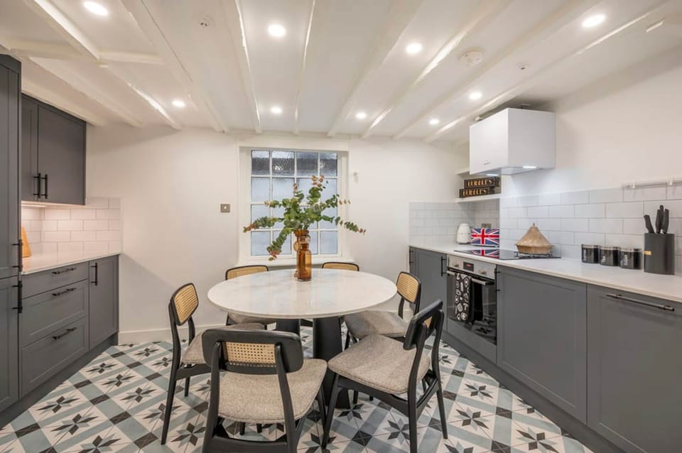 House | 2 bedrooms, Internet