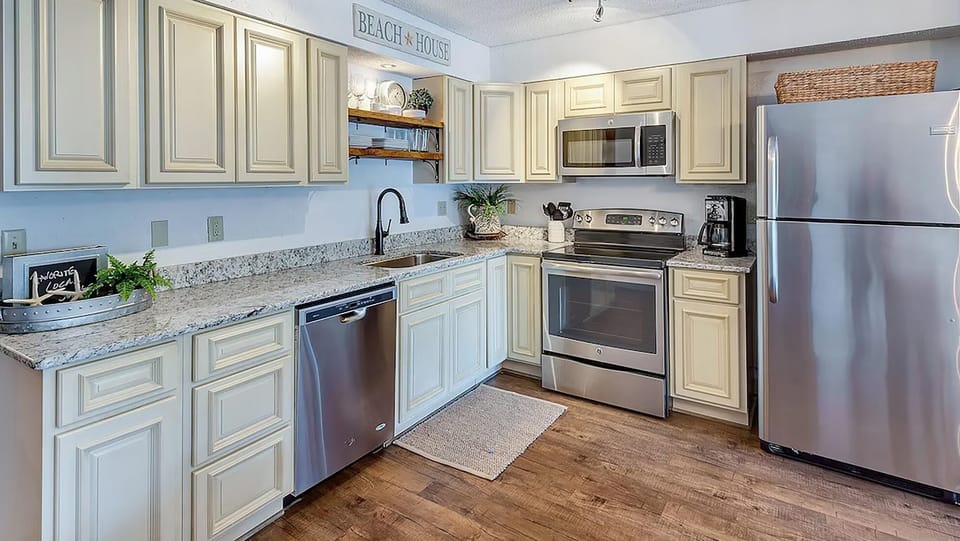 Condo, 1 King Bed with Sofa bed (Dune Villas 6A) | Private kitchen | Oven, toaster