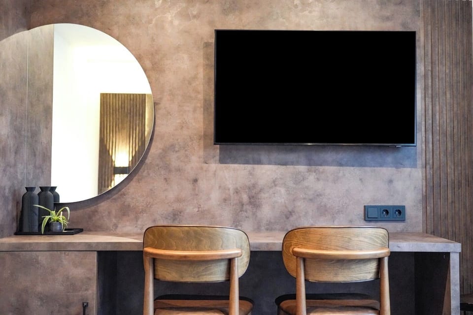 Double Room | In-room dining