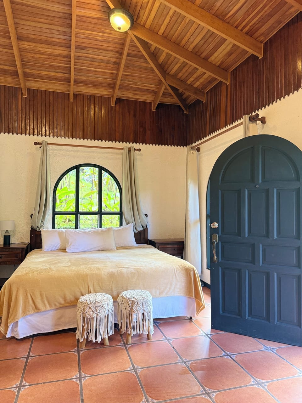 Bungalow, Mountain View | Bed sheets