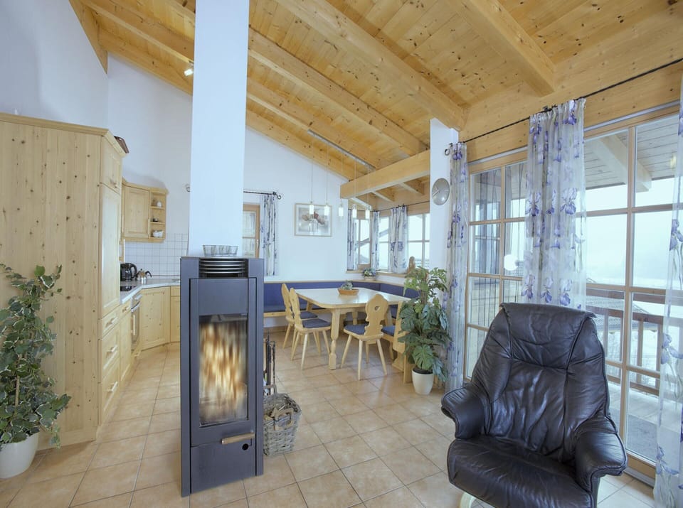 Chalet | Game room