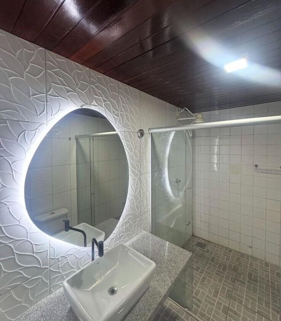 Triple Room | Bathroom | Shower, towels, soap, toilet paper