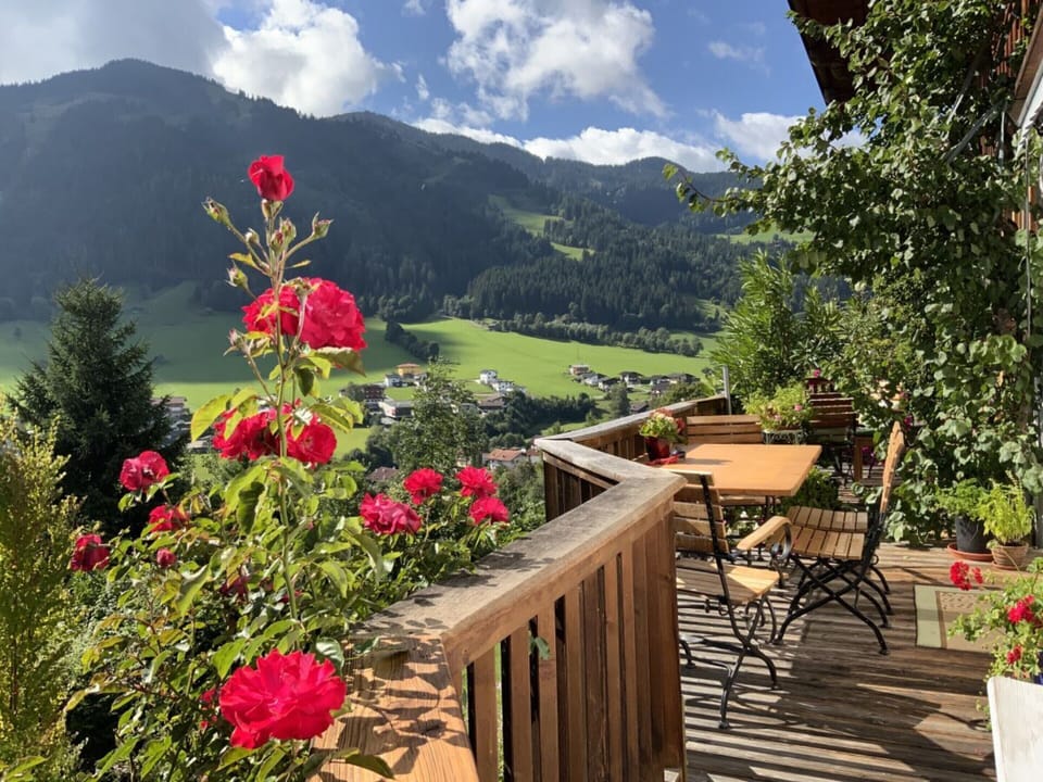 Chalet | Outdoor dining