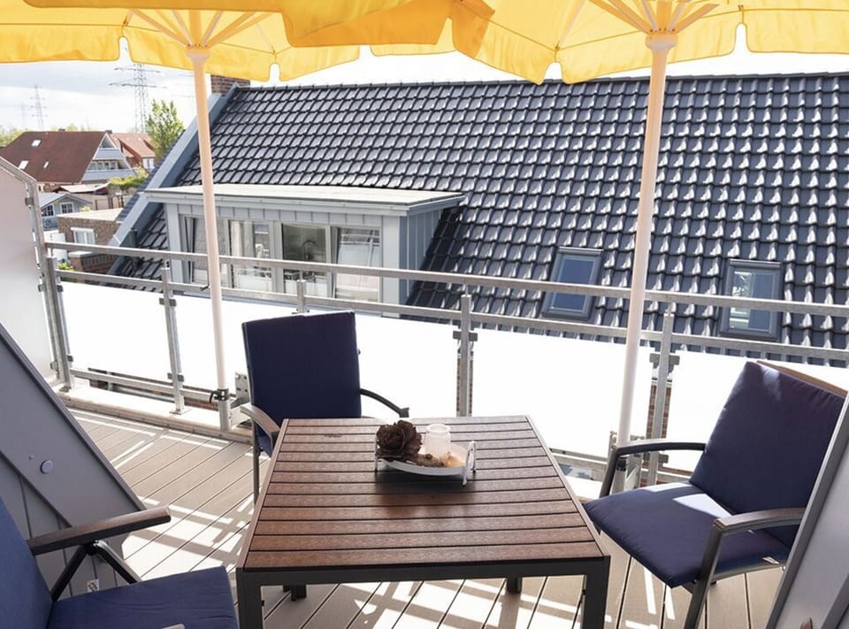 House | Outdoor dining