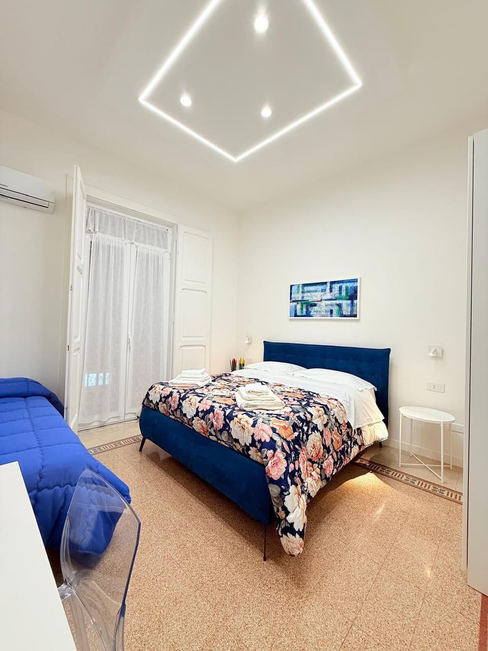 Comfort Triple Room | Desk, soundproofing, free WiFi
