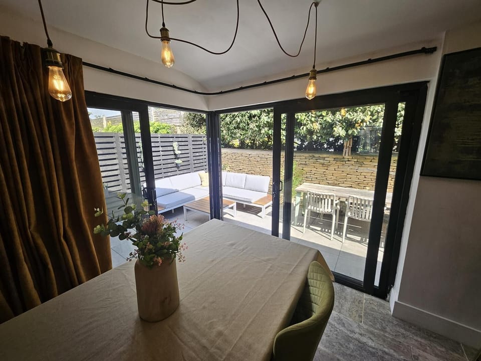 House | Dining