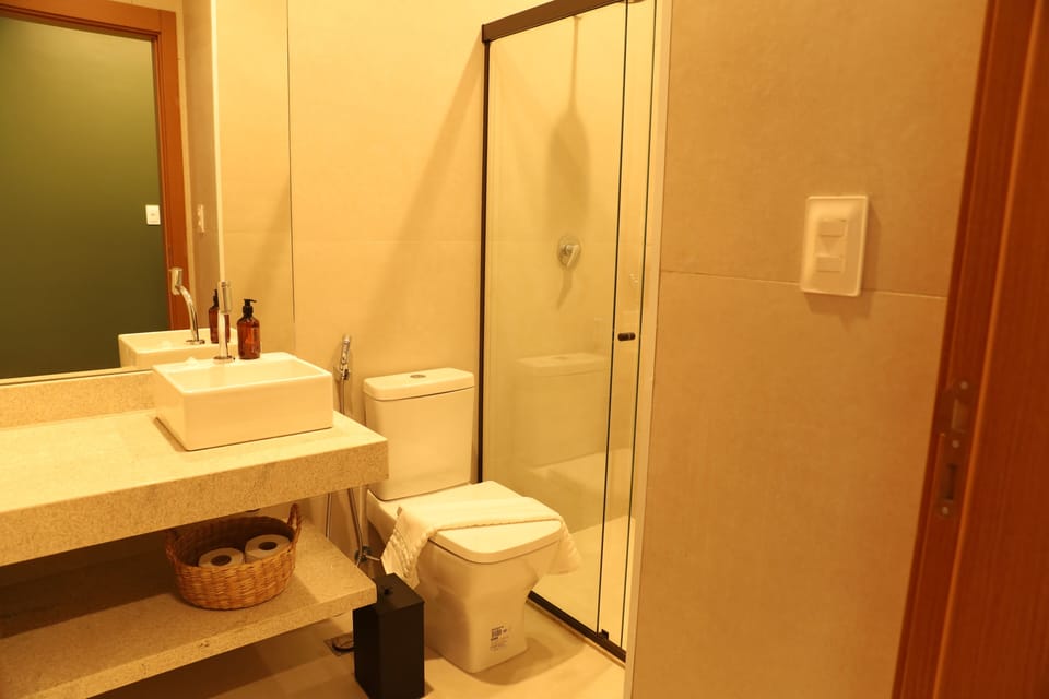 Superior Twin Room, City View | Bathroom | Shower, hair dryer, towels, soap