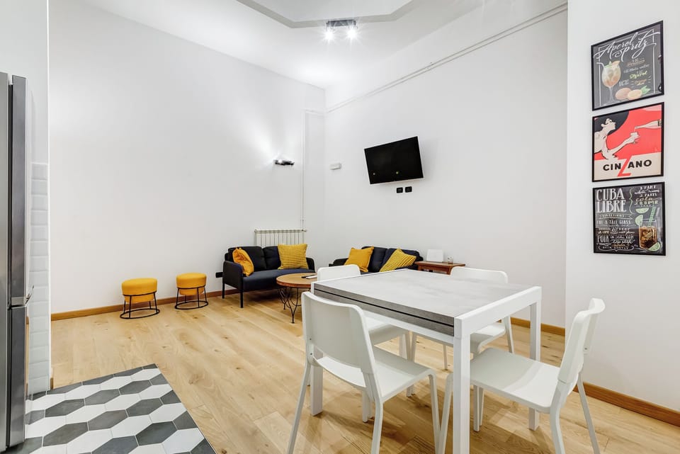 Apartment, 3 Bedrooms, Non Smoking | Living area | 32-inch flat-screen TV with digital channels