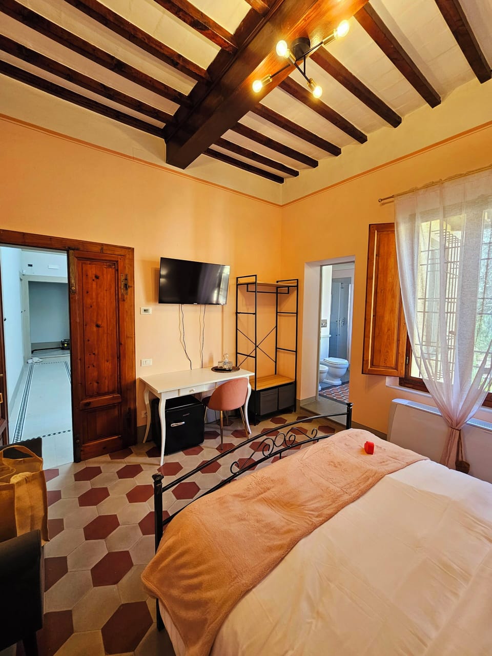Comfort Triple Room | Desk, WiFi (free)