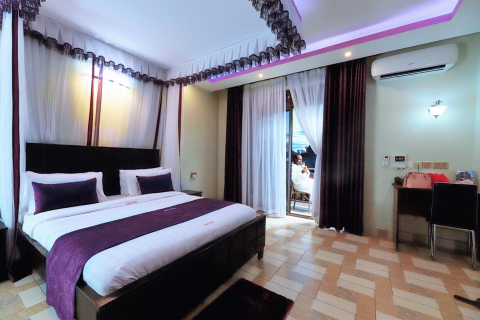 Double or Twin Room, Balcony, City View | Bathroom | Free toiletries, slippers, towels, soap