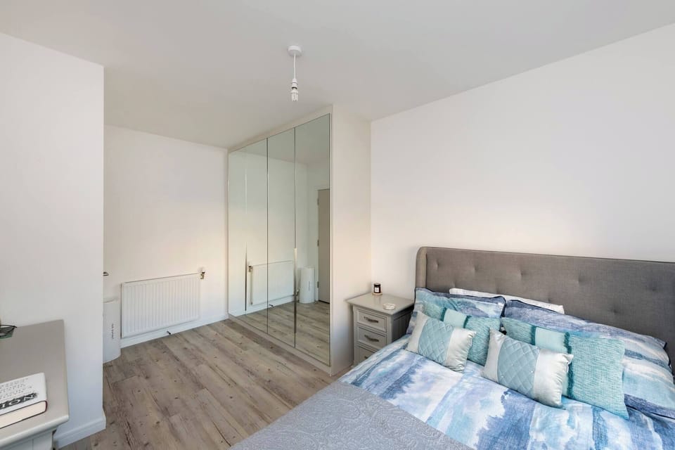 Apartment, 3 Bedrooms, Balcony | 3 bedrooms