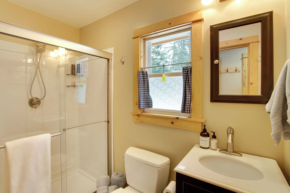 Cle Elum Cabin on the Yakima River! Cottage in Kittitas County