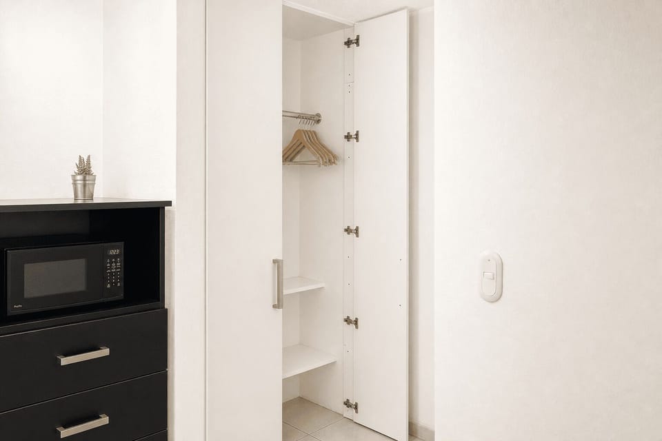 Junior Room | Wardrobe