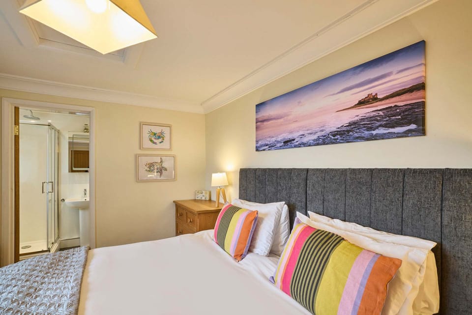 Host Stay Kittling Nook House in Bamburgh