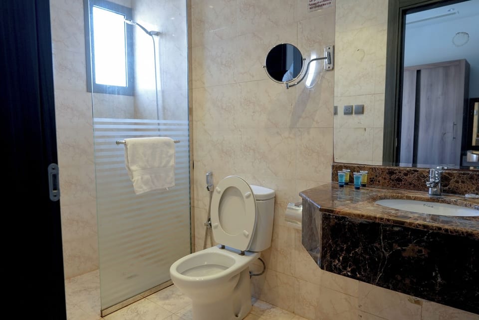 Bathrobes, slippers, bidet