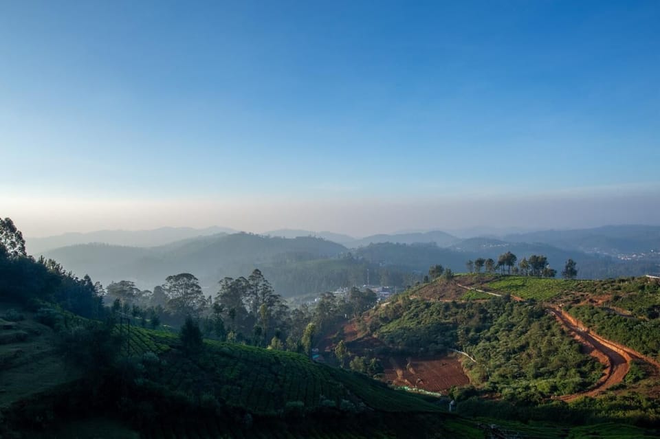 Deluxe Room, Balcony, Mountain View | Balcony view
