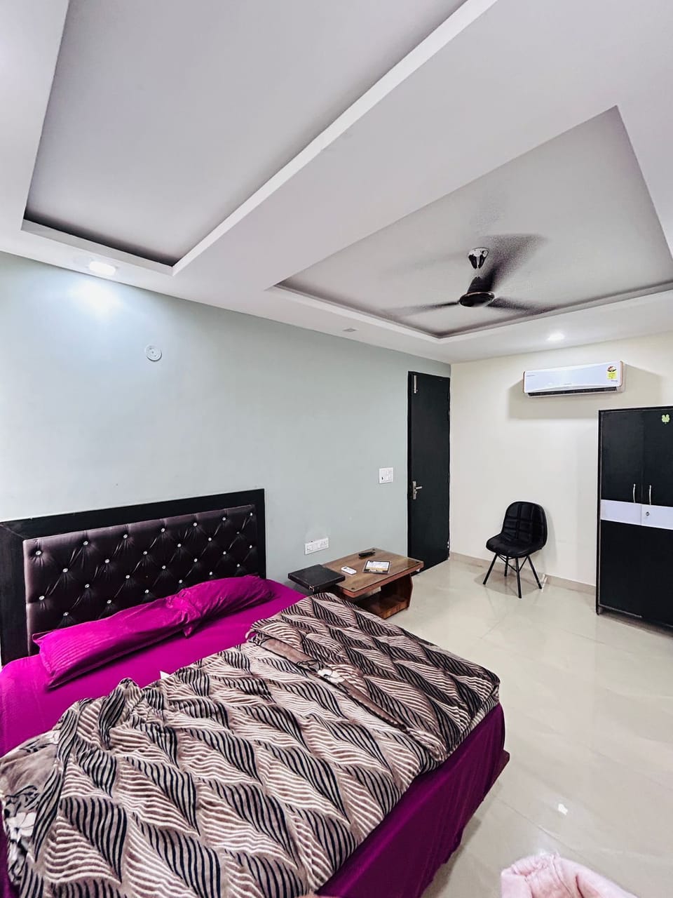 Deluxe Double Room, City View | Desk, laptop workspace, soundproofing, free WiFi