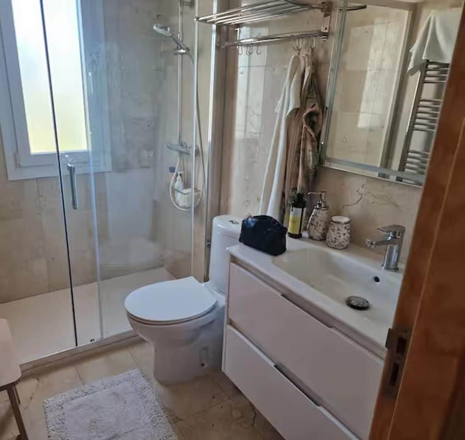 Luxury Villa - Pet Friendly & Free Parking Villa in Region of Murcia