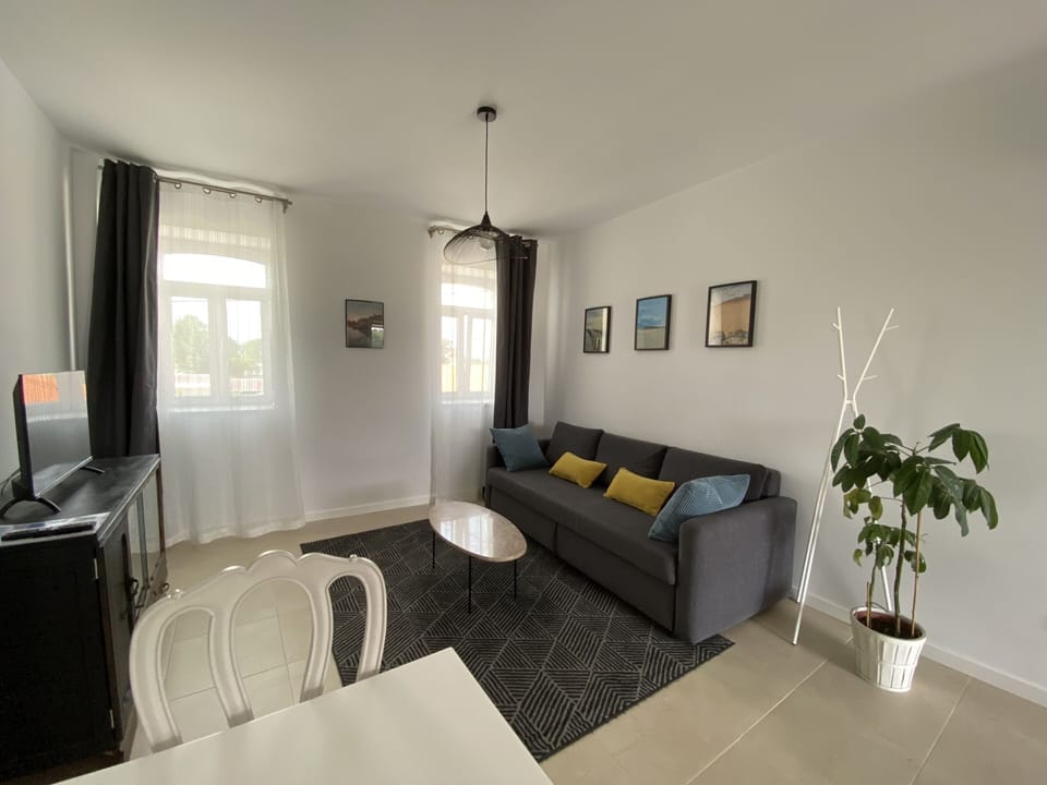 Family Suite, Ensuite | Lounge