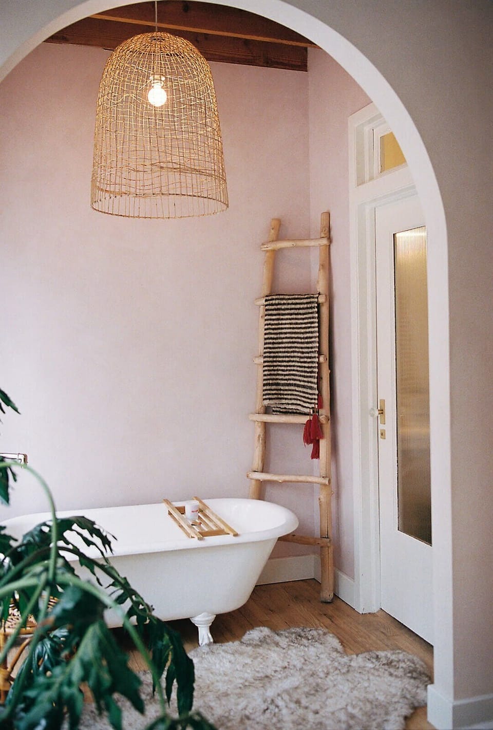 Deluxe Room | Desk, laptop workspace, WiFi (free), individually decorated