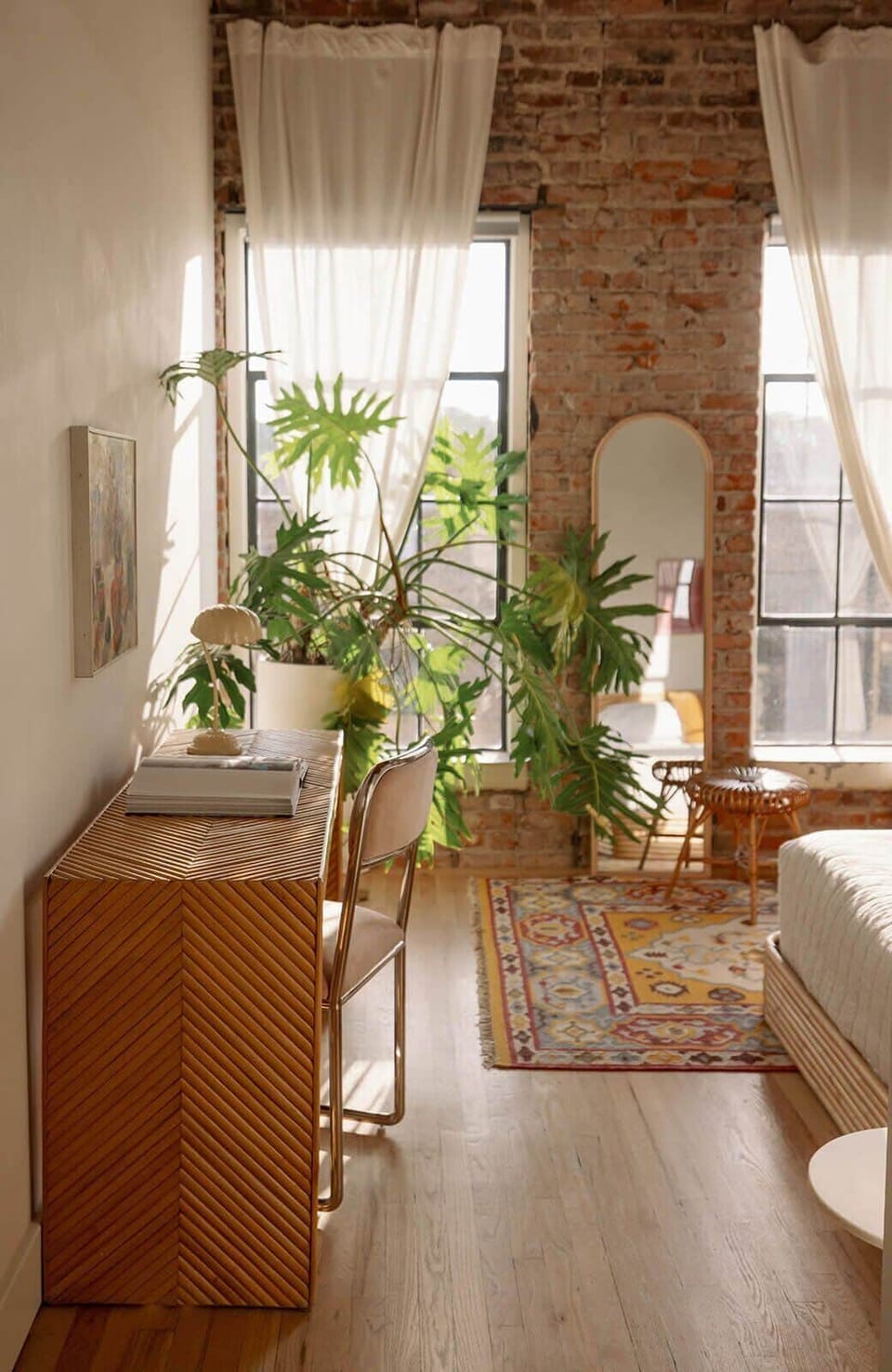 Standard Room | Desk, laptop workspace, WiFi (free), individually decorated