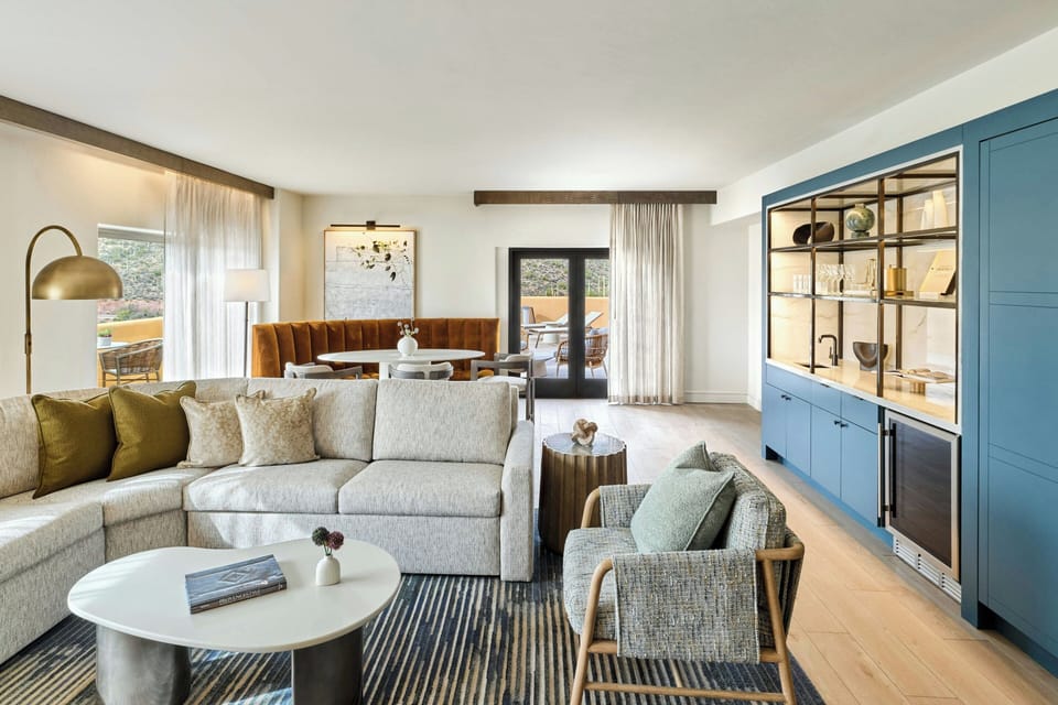 Suite, 1 King Bed | 1 bedroom, premium bedding, down comforters, pillowtop beds