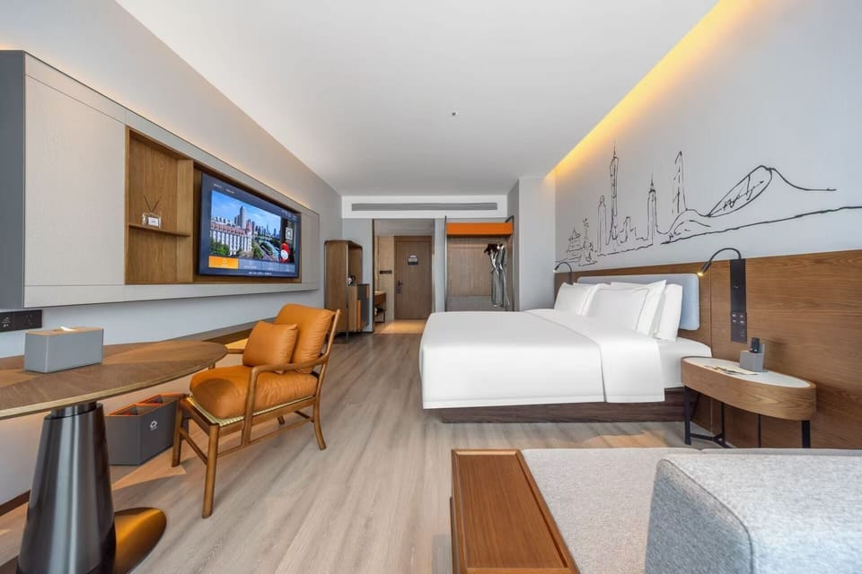 Executive Single Room | Egyptian cotton sheets, premium bedding, down comforters