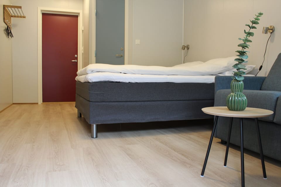 Double Room, Private Bathroom, Courtyard View | Desk, laptop workspace, free WiFi