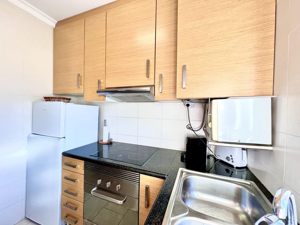 Microwave, oven, coffee/tea maker, toaster