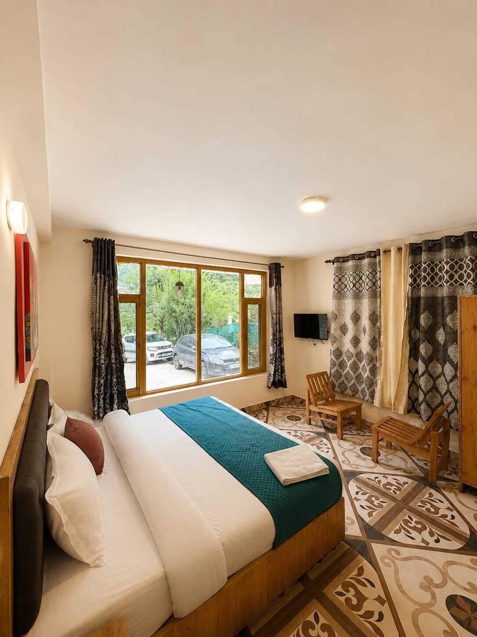 Deluxe Room | Free WiFi