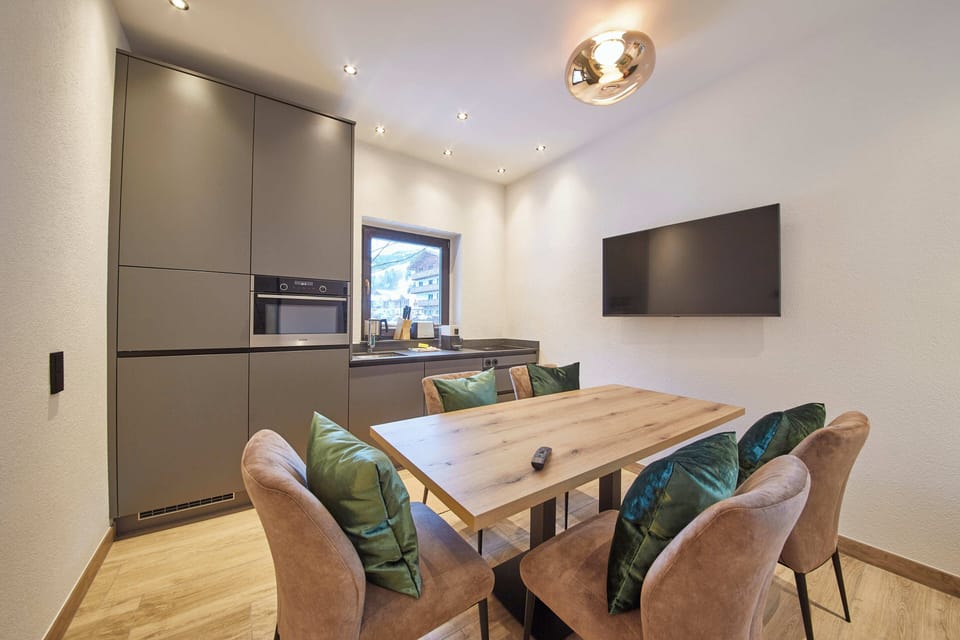 Comfort Apartment, 2 Bedrooms, Balcony, Mountain View | Private kitchen | Coffee/tea maker, electric kettle, toaster, freezer