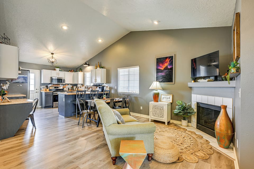 Apartment (5 Bedrooms) | Front of property