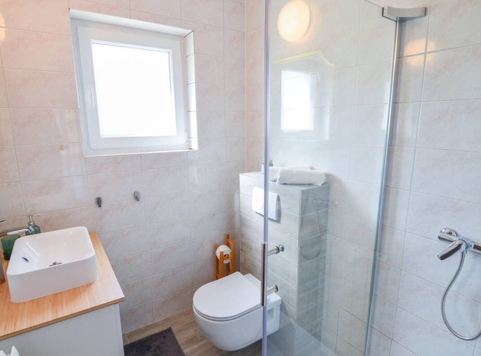 Villa (Villa With Pool) | Bathroom | Shower, towels