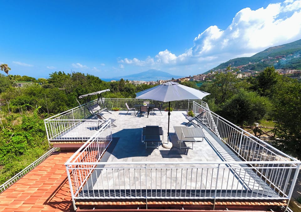 House, 2 Bedrooms, Sea View | Terrace/patio