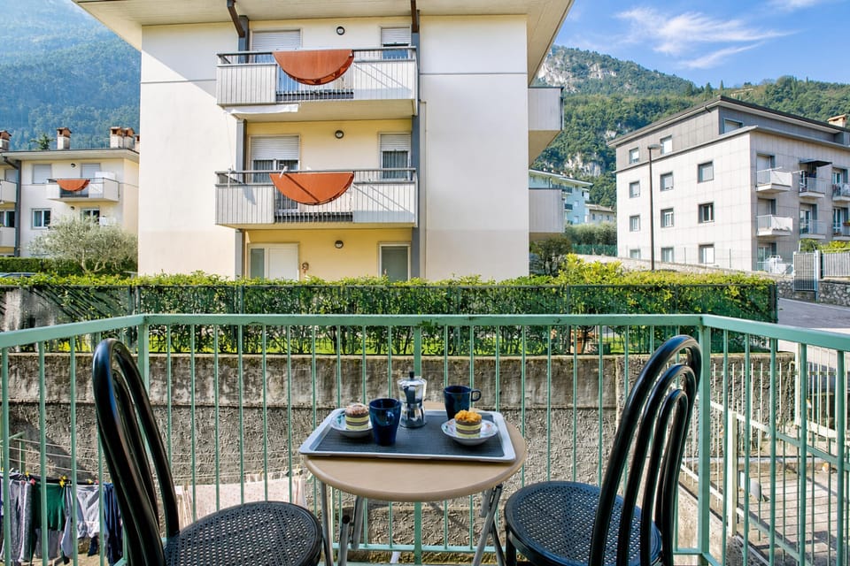 Family Apartment, 1 Bedroom, Balcony (Ardaro 1 - Riva del Garda Apartment) | Outdoor dining