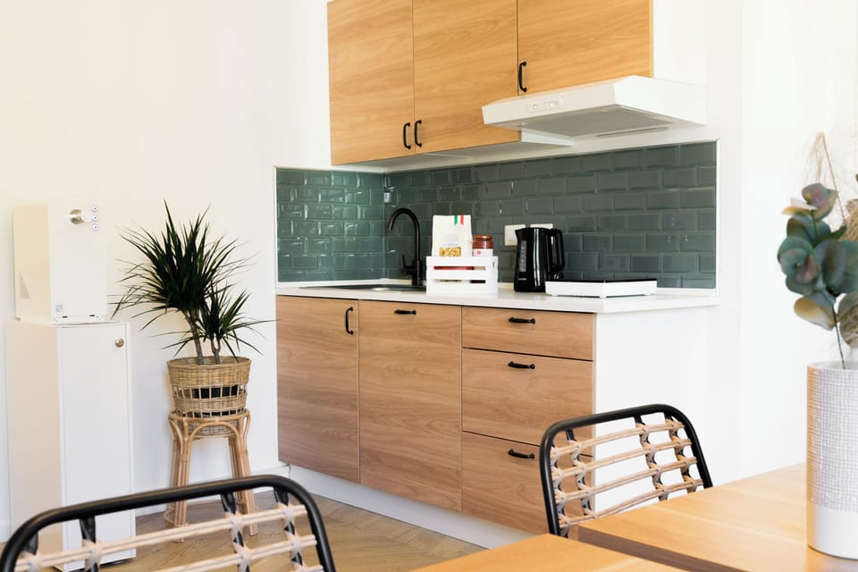 Mini-fridge, microwave, espresso maker, coffee/tea maker