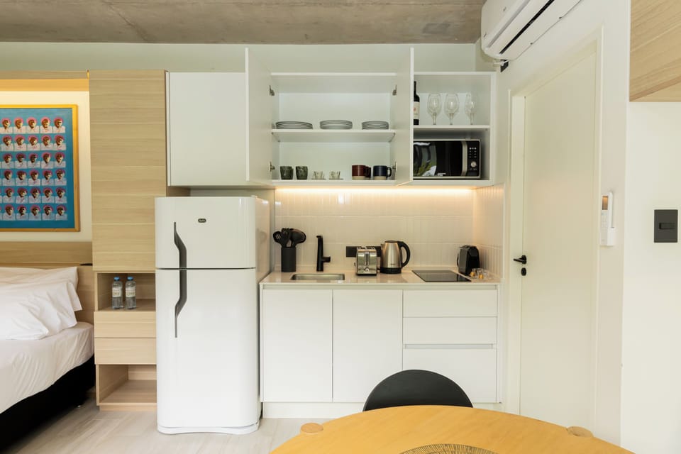 Studio, Balcony | Private kitchen | Microwave, espresso maker, electric kettle, toaster