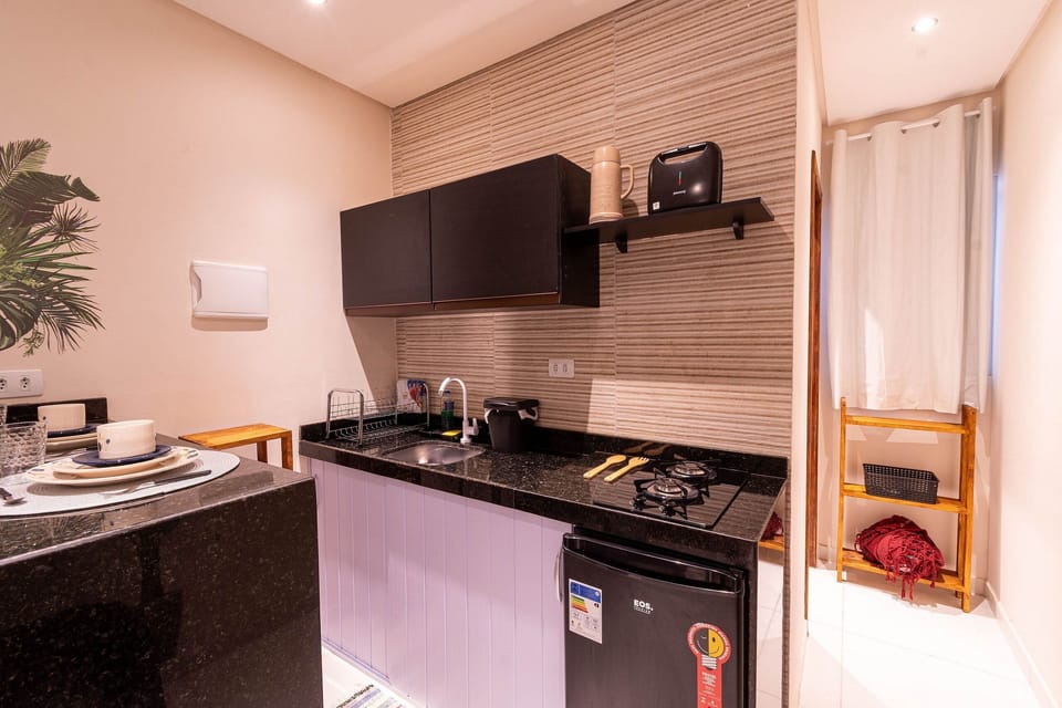 Comfort Studio | Private kitchen | Mini-fridge, microwave, dishwasher, toaster