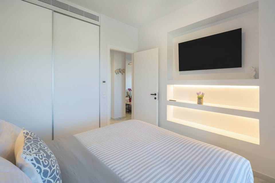 House, Smoking | 2 bedrooms