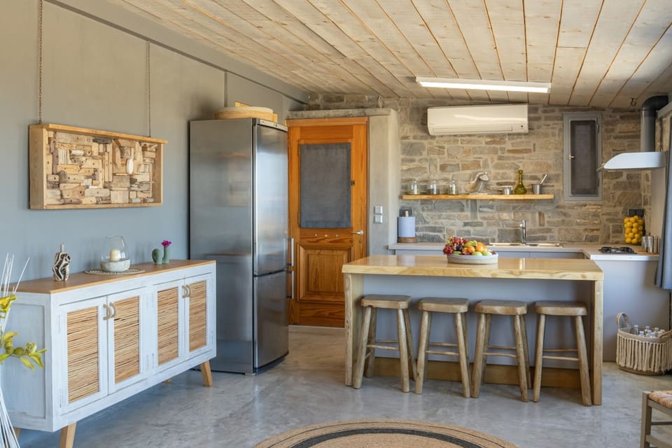 House, Smoking | 2 bedrooms