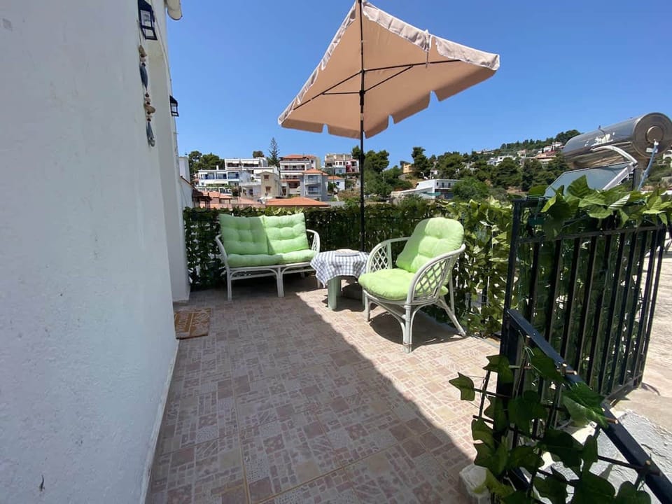 House, Smoking | 1 bedroom, Internet